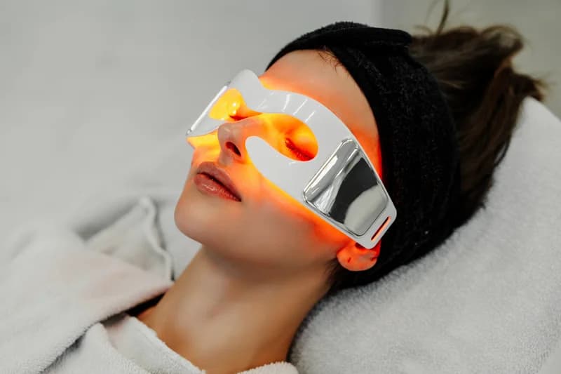 LED Işık Tedavileri