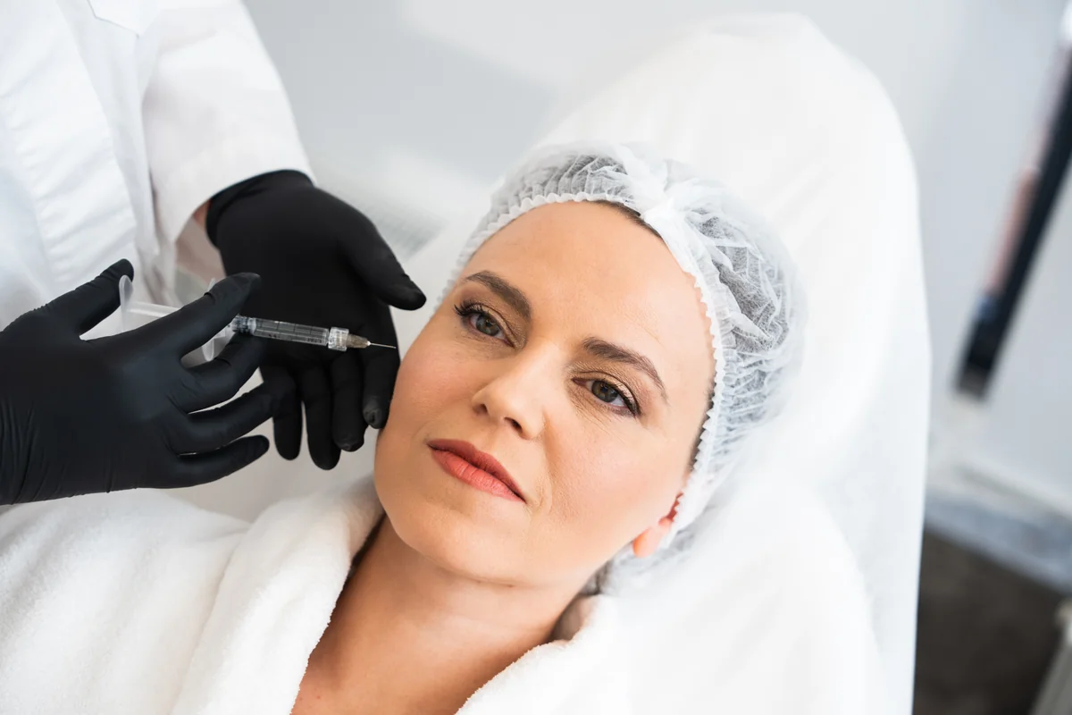 Botoks ve Dolgu Uygulamaları Antalya - Ameliyatsız Gençleşme